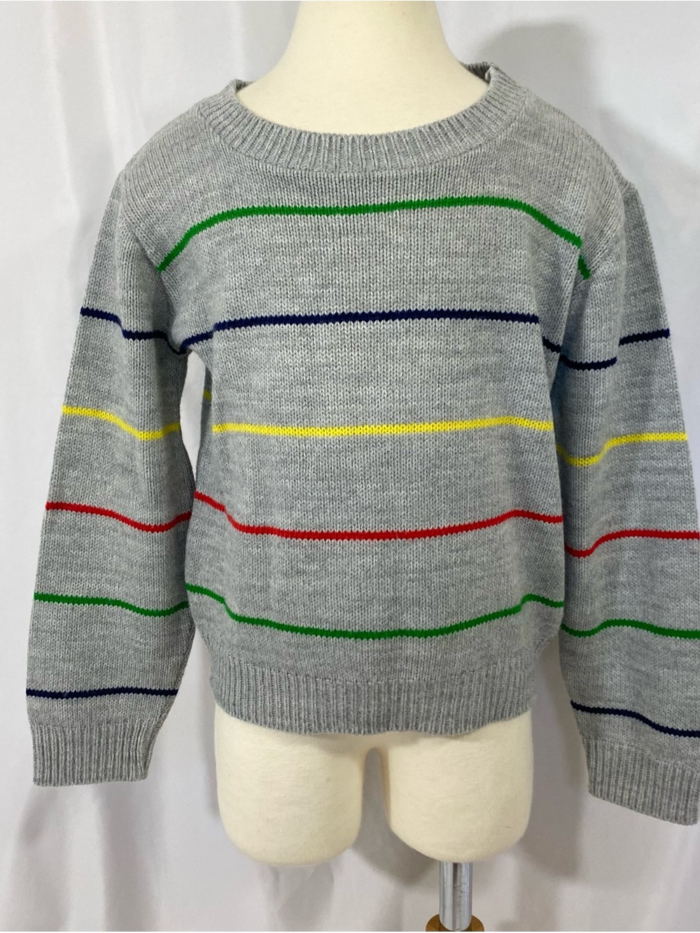 Kid’s Vintage 80’s Sears Gray Rainbow Striped Sweater Size 6 Small